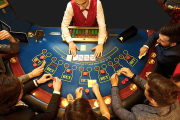 Apply for baccarat, play baccarat, play easily online